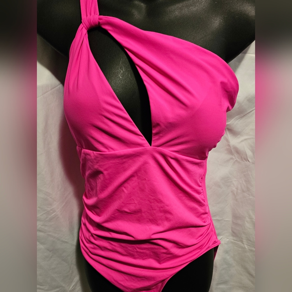 Chic Pink One-Shoulder tummy control Swimsuit Size L